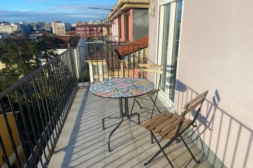 Acogedor Loft Con Vistas A La Ciudad Apartment ซานตานเดร์ ภายนอก รูปภาพ