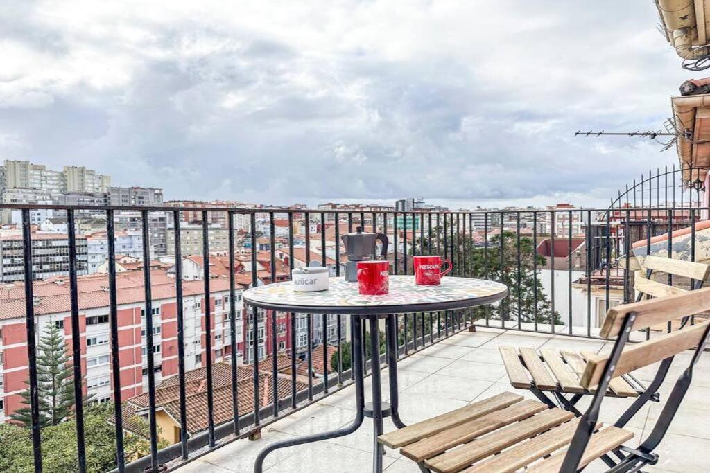 Acogedor Loft Con Vistas A La Ciudad Apartment ซานตานเดร์ ภายนอก รูปภาพ